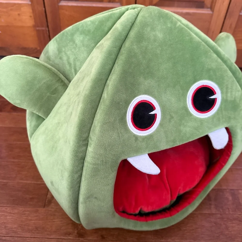 Alien Dog Bed